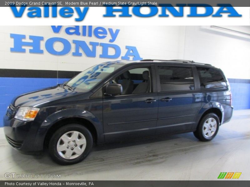 Modern Blue Pearl / Medium Slate Gray/Light Shale 2009 Dodge Grand Caravan SE