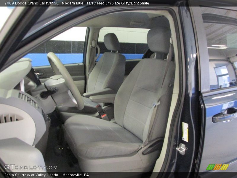 Modern Blue Pearl / Medium Slate Gray/Light Shale 2009 Dodge Grand Caravan SE