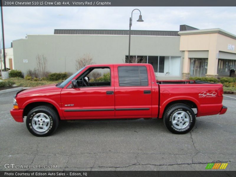 Victory Red / Graphite 2004 Chevrolet S10 LS Crew Cab 4x4