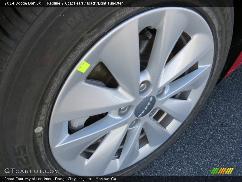 Redline 2 Coat Pearl / Black/Light Tungsten 2014 Dodge Dart SXT