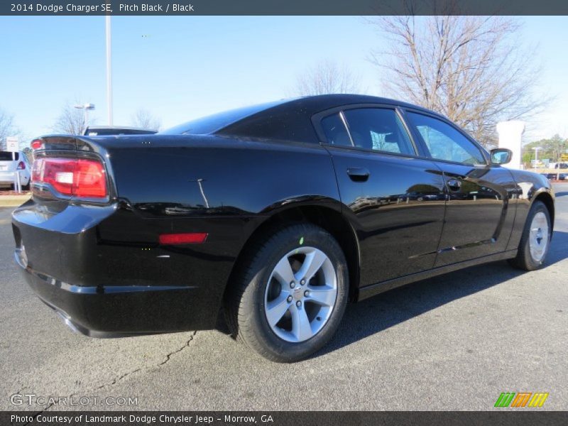 Pitch Black / Black 2014 Dodge Charger SE