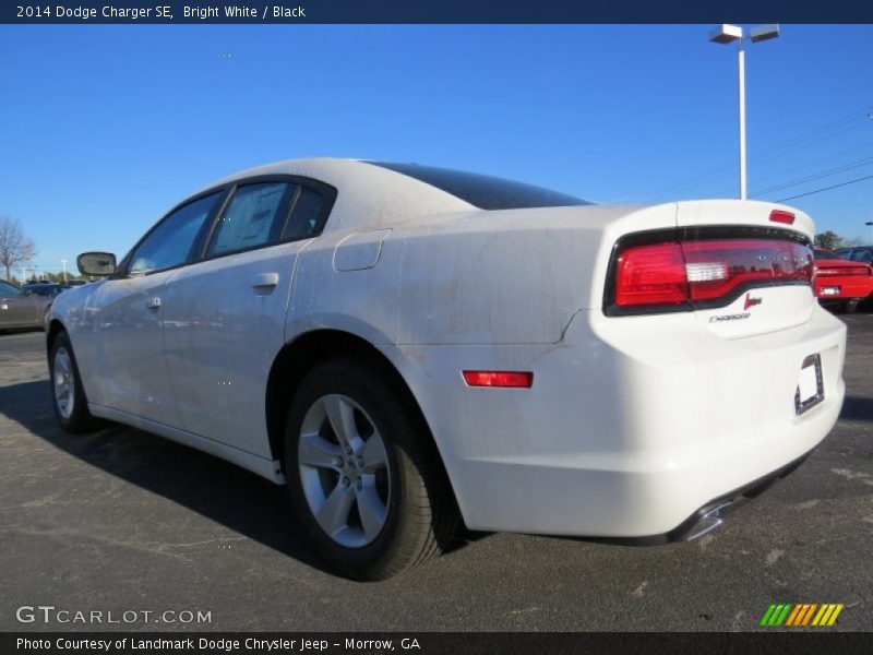 Bright White / Black 2014 Dodge Charger SE