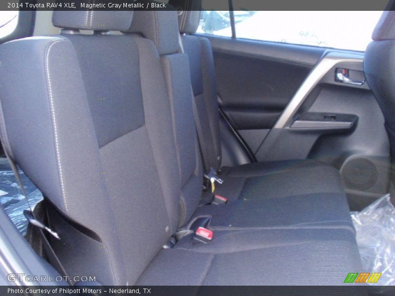 Magnetic Gray Metallic / Black 2014 Toyota RAV4 XLE