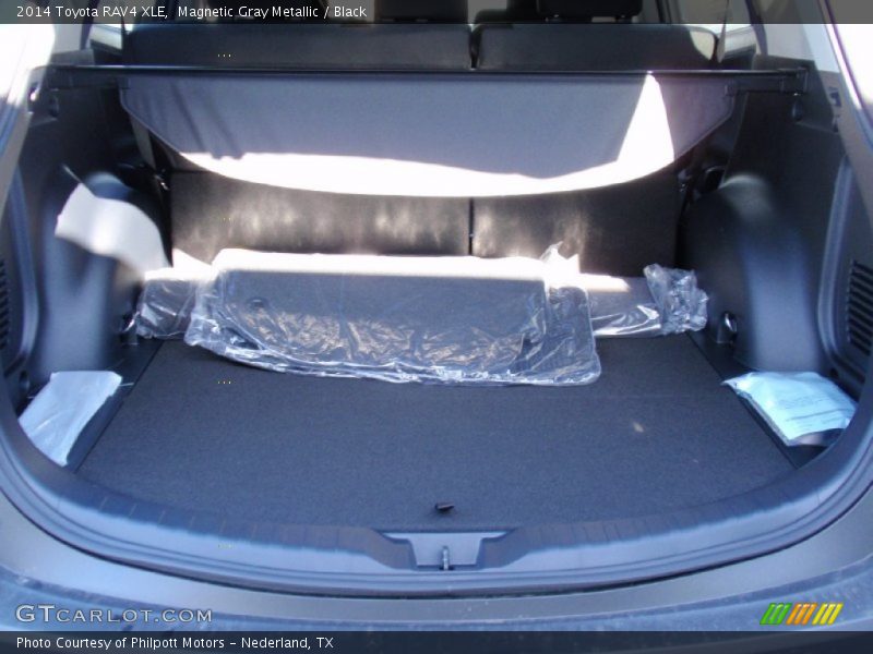 Magnetic Gray Metallic / Black 2014 Toyota RAV4 XLE