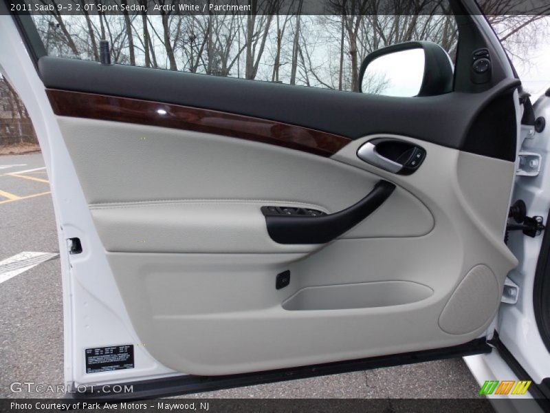 Arctic White / Parchment 2011 Saab 9-3 2.0T Sport Sedan