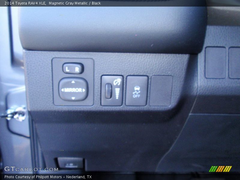 Magnetic Gray Metallic / Black 2014 Toyota RAV4 XLE