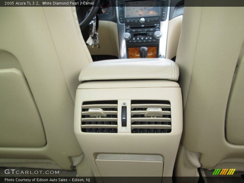 White Diamond Pearl / Camel 2005 Acura TL 3.2