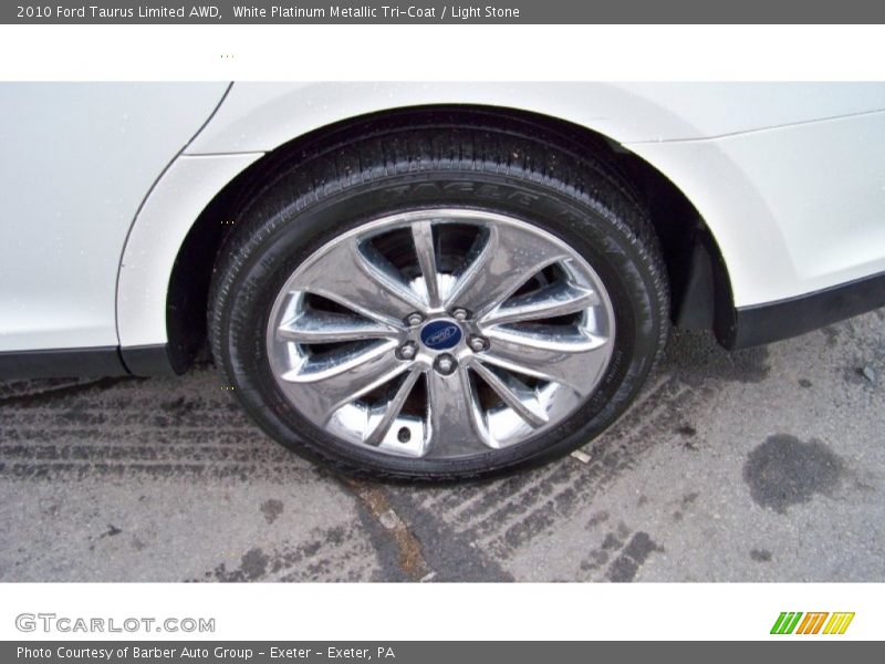 White Platinum Metallic Tri-Coat / Light Stone 2010 Ford Taurus Limited AWD