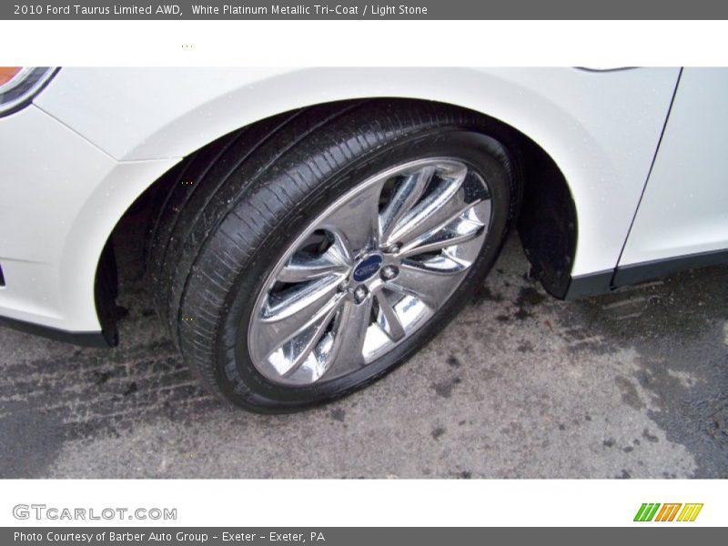White Platinum Metallic Tri-Coat / Light Stone 2010 Ford Taurus Limited AWD