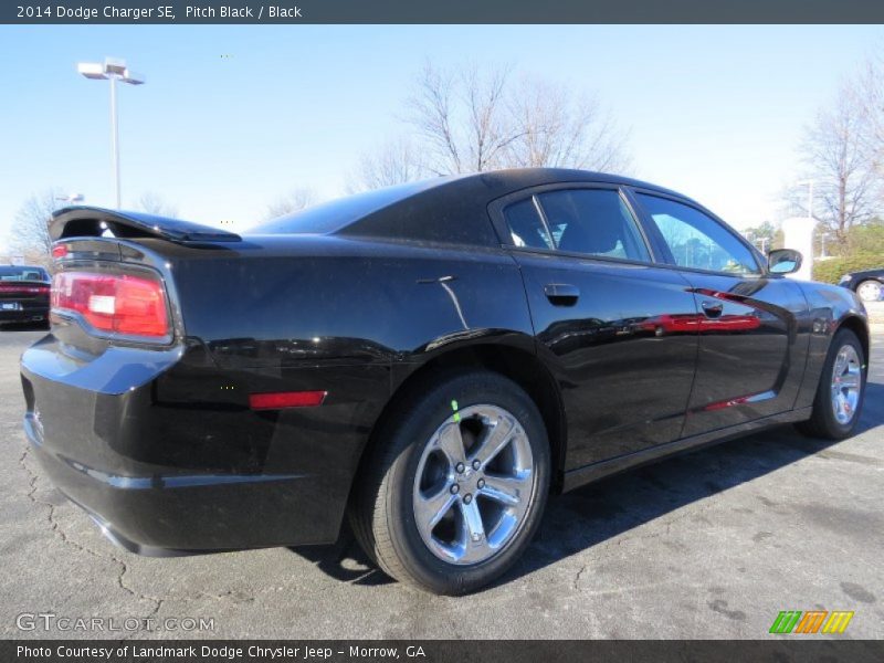 Pitch Black / Black 2014 Dodge Charger SE