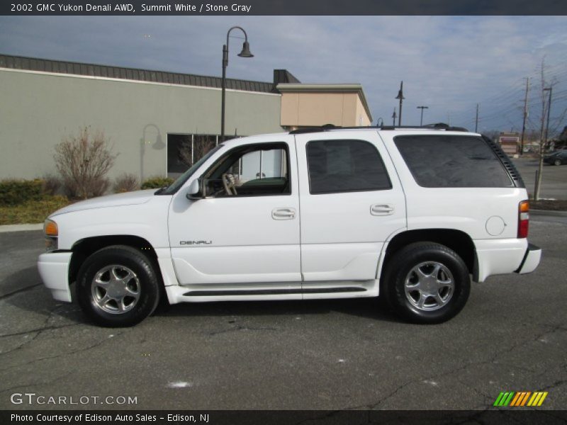 Summit White / Stone Gray 2002 GMC Yukon Denali AWD