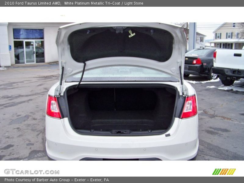 White Platinum Metallic Tri-Coat / Light Stone 2010 Ford Taurus Limited AWD