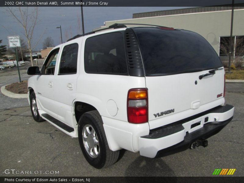 Summit White / Stone Gray 2002 GMC Yukon Denali AWD