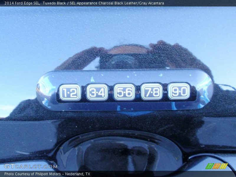 Tuxedo Black / SEL Appearance Charcoal Black Leather/Gray Alcantara 2014 Ford Edge SEL