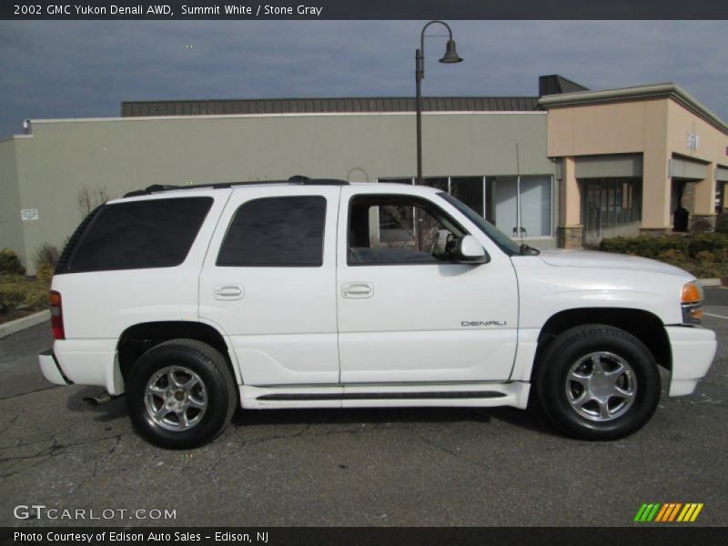 Summit White / Stone Gray 2002 GMC Yukon Denali AWD