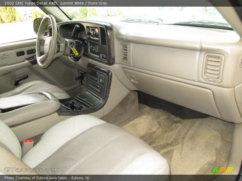 Summit White / Stone Gray 2002 GMC Yukon Denali AWD