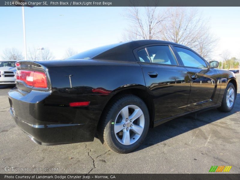 Pitch Black / Black/Light Frost Beige 2014 Dodge Charger SE