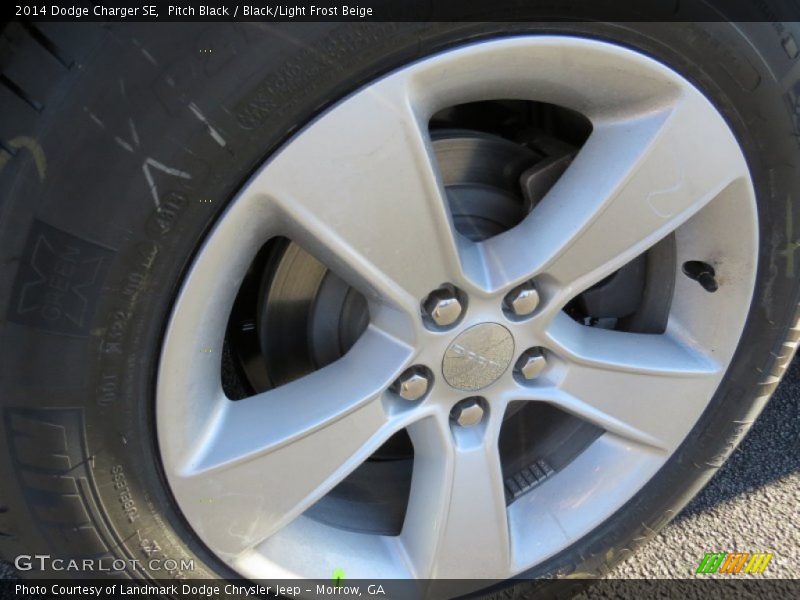 Pitch Black / Black/Light Frost Beige 2014 Dodge Charger SE