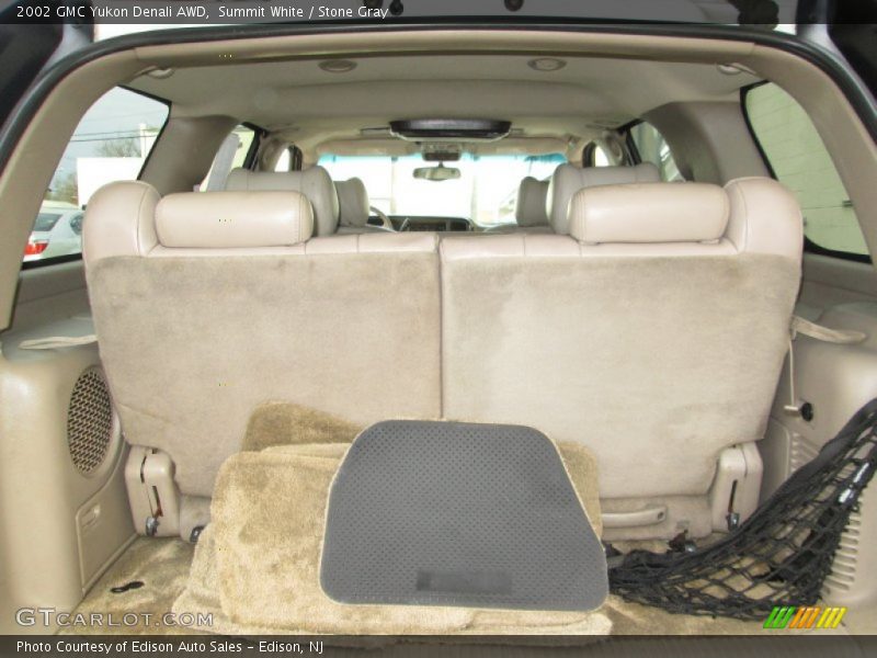 Summit White / Stone Gray 2002 GMC Yukon Denali AWD