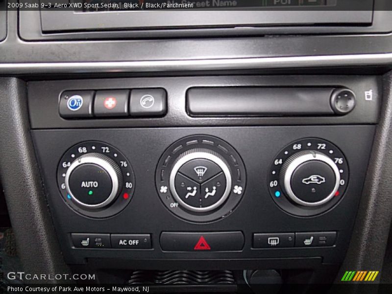 Controls of 2009 9-3 Aero XWD Sport Sedan