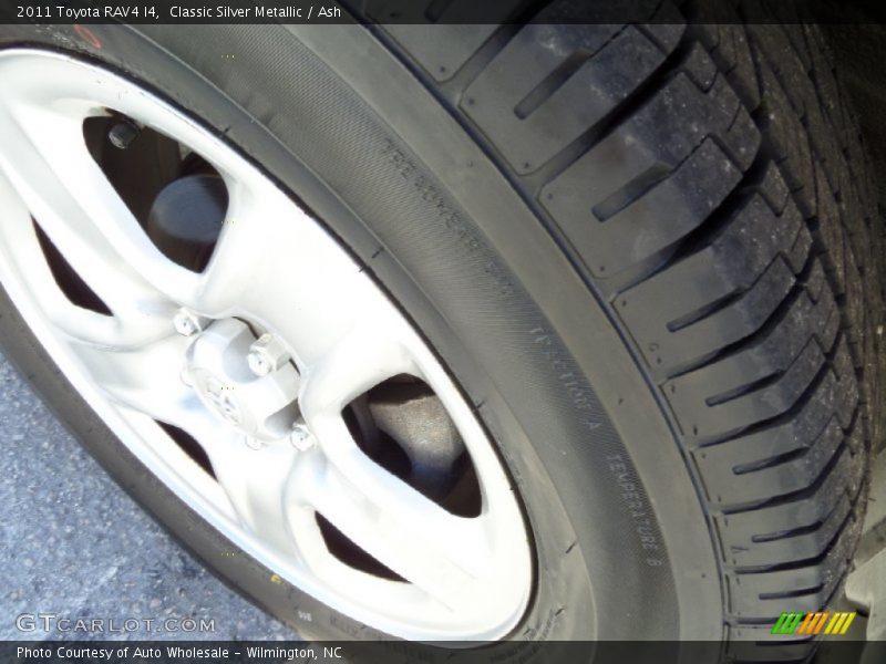 Classic Silver Metallic / Ash 2011 Toyota RAV4 I4