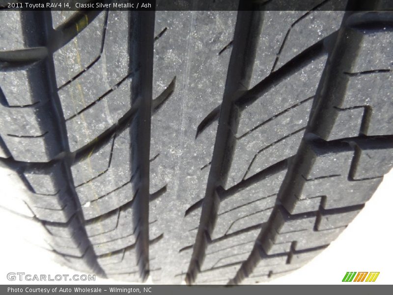 Classic Silver Metallic / Ash 2011 Toyota RAV4 I4