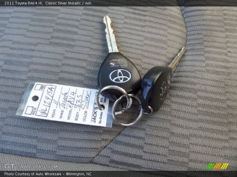 Classic Silver Metallic / Ash 2011 Toyota RAV4 I4