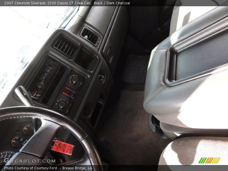 Black / Dark Charcoal 2007 Chevrolet Silverado 1500 Classic LT Crew Cab
