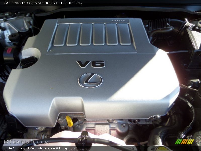 Silver Lining Metallic / Light Gray 2013 Lexus ES 350