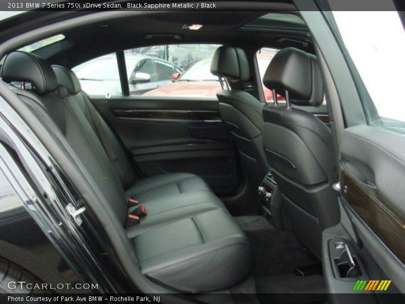 Black Sapphire Metallic / Black 2013 BMW 7 Series 750i xDrive Sedan