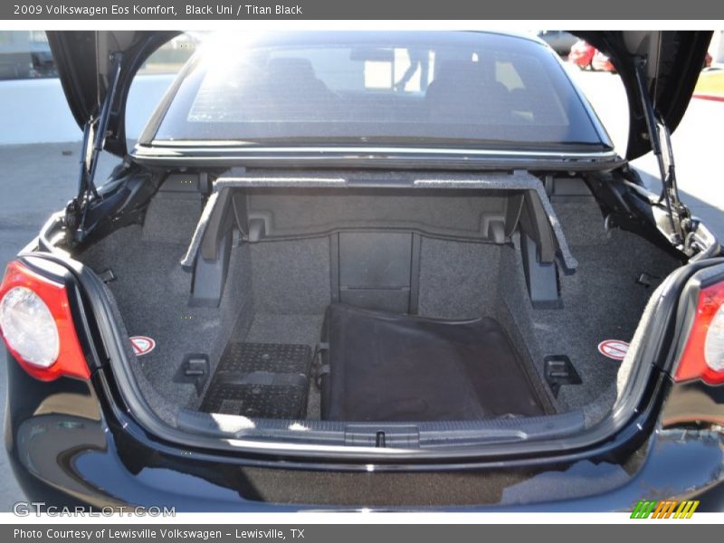 Black Uni / Titan Black 2009 Volkswagen Eos Komfort