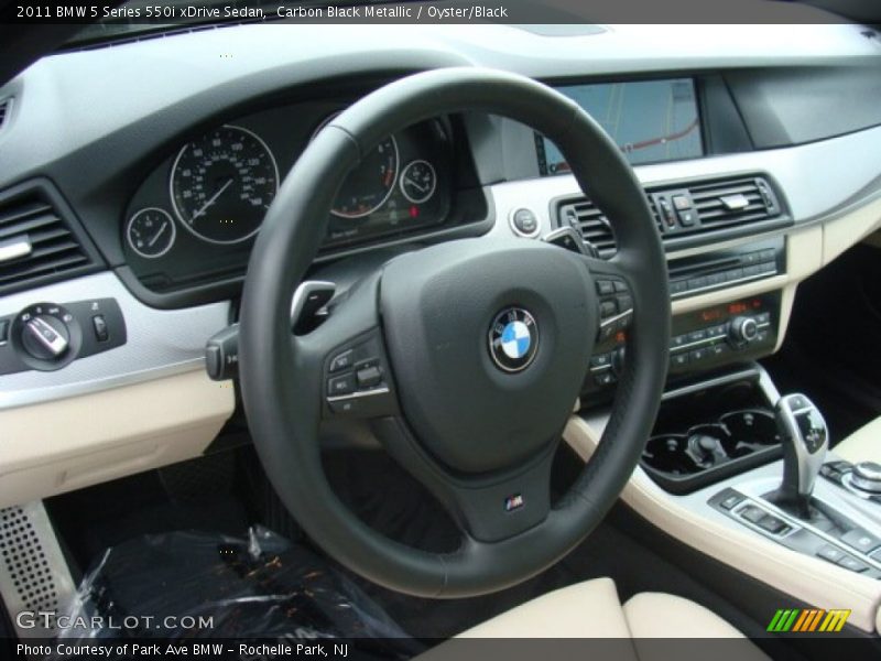Dashboard of 2011 5 Series 550i xDrive Sedan
