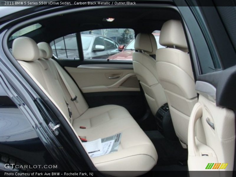 Carbon Black Metallic / Oyster/Black 2011 BMW 5 Series 550i xDrive Sedan