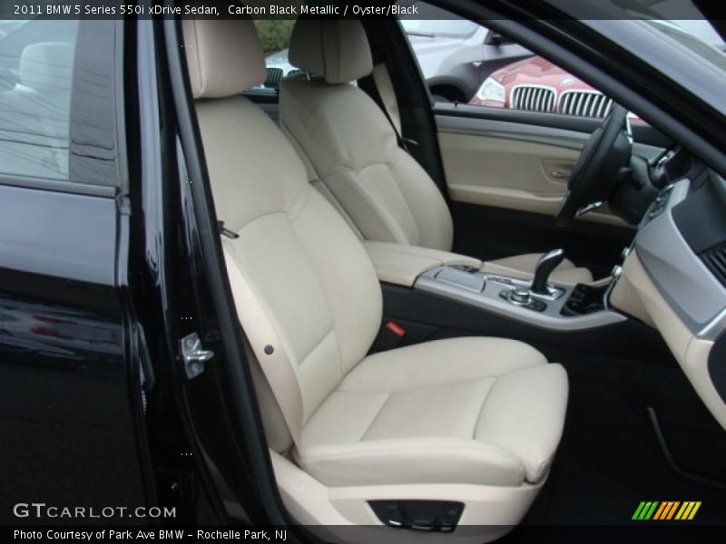 Carbon Black Metallic / Oyster/Black 2011 BMW 5 Series 550i xDrive Sedan