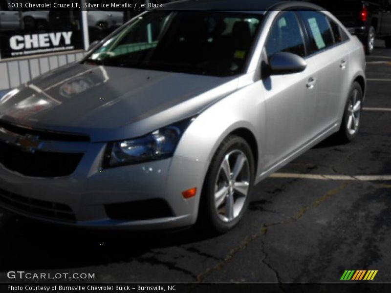 Silver Ice Metallic / Jet Black 2013 Chevrolet Cruze LT