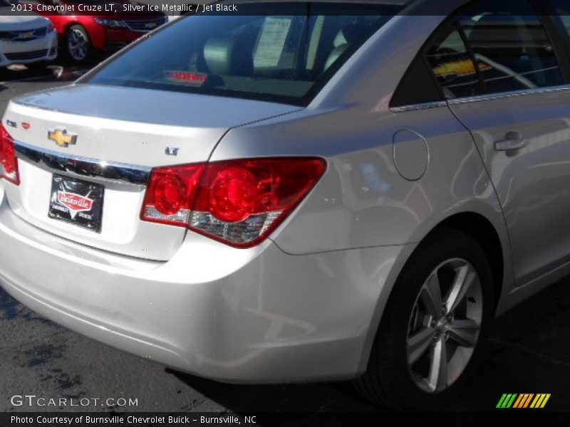Silver Ice Metallic / Jet Black 2013 Chevrolet Cruze LT