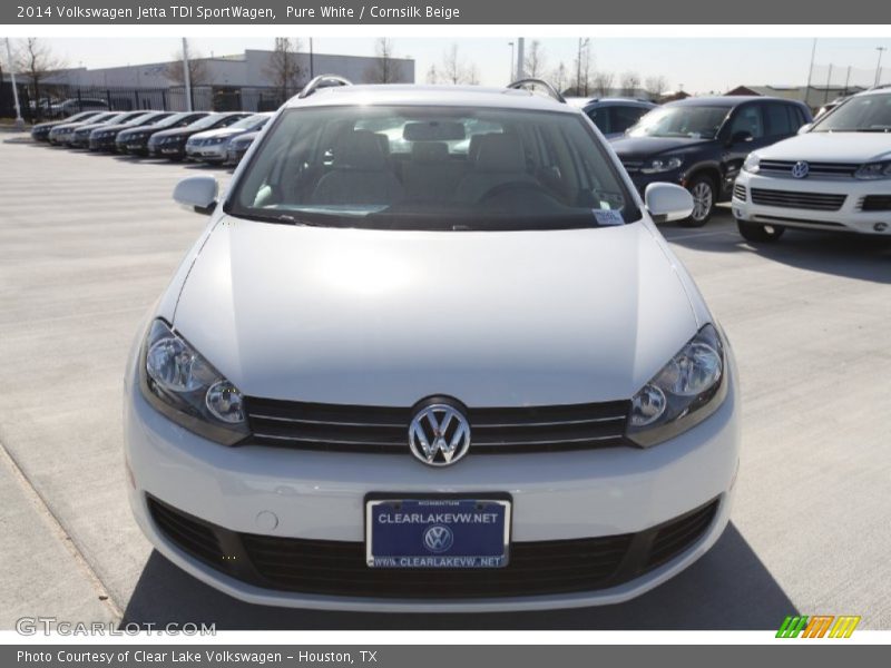 Pure White / Cornsilk Beige 2014 Volkswagen Jetta TDI SportWagen