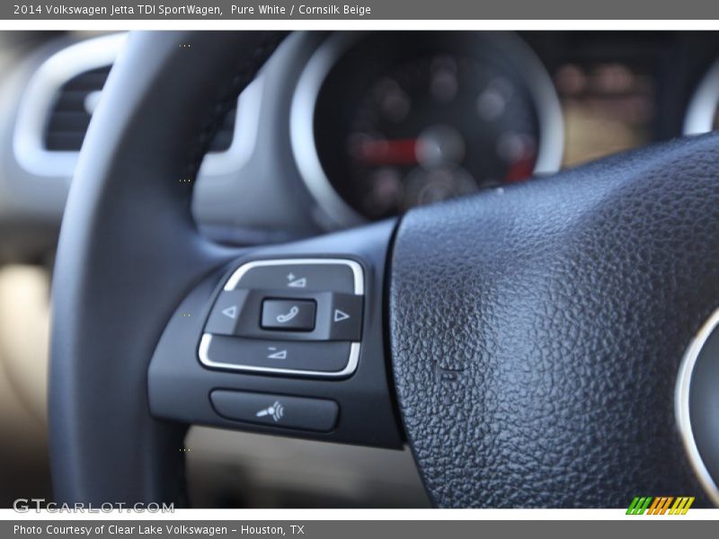 Controls of 2014 Jetta TDI SportWagen