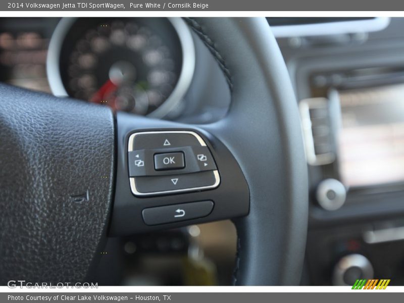 Controls of 2014 Jetta TDI SportWagen