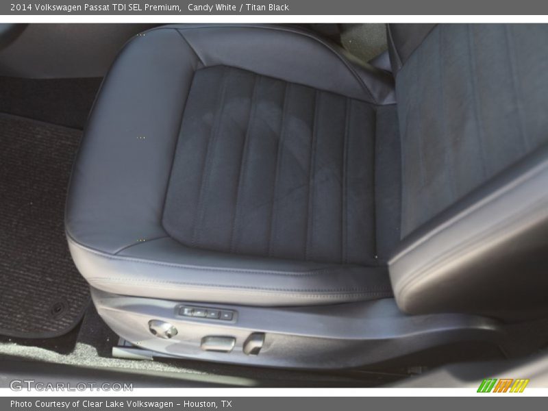 Candy White / Titan Black 2014 Volkswagen Passat TDI SEL Premium