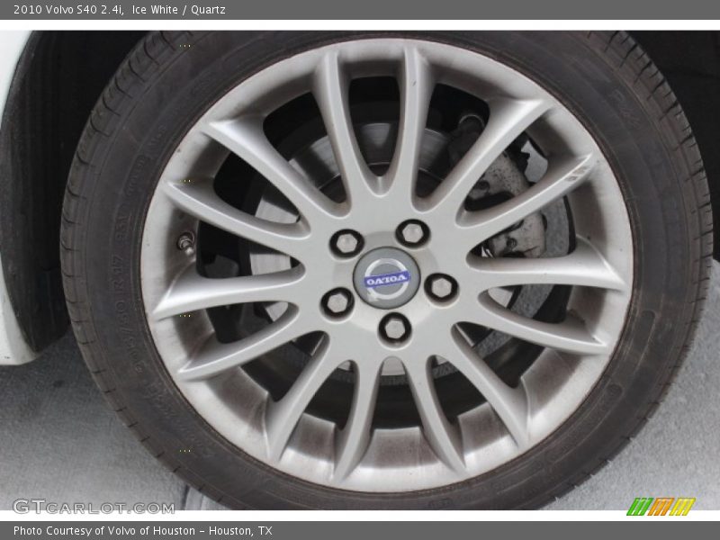 Ice White / Quartz 2010 Volvo S40 2.4i