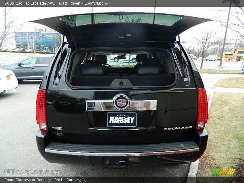 Black Raven / Ebony/Ebony 2009 Cadillac Escalade AWD