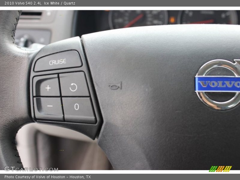 Ice White / Quartz 2010 Volvo S40 2.4i