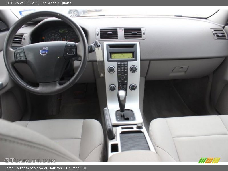 Ice White / Quartz 2010 Volvo S40 2.4i