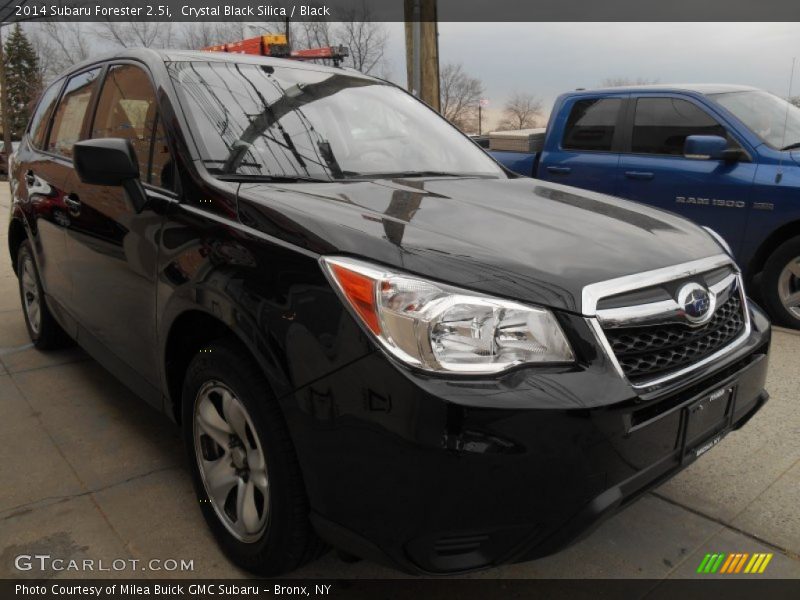 Crystal Black Silica / Black 2014 Subaru Forester 2.5i