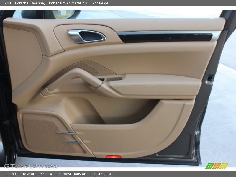 Umber Brown Metallic / Luxor Beige 2011 Porsche Cayenne