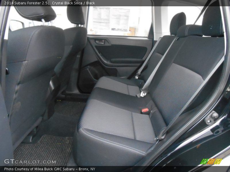 Crystal Black Silica / Black 2014 Subaru Forester 2.5i