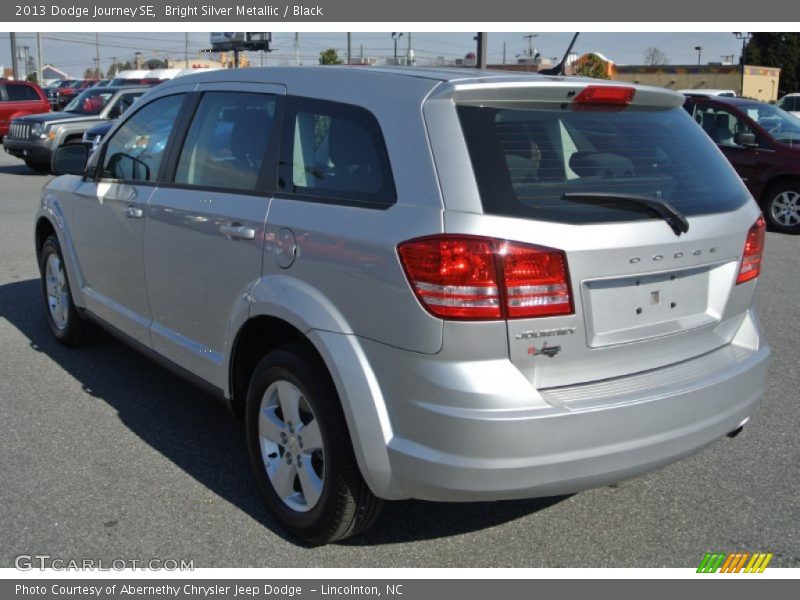 Bright Silver Metallic / Black 2013 Dodge Journey SE