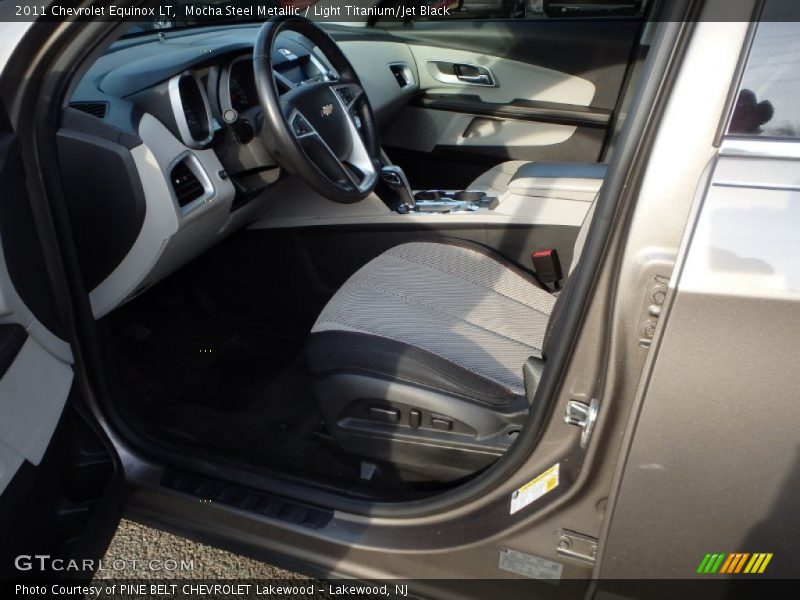 Mocha Steel Metallic / Light Titanium/Jet Black 2011 Chevrolet Equinox LT