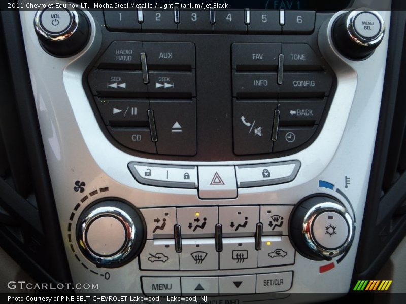 Mocha Steel Metallic / Light Titanium/Jet Black 2011 Chevrolet Equinox LT